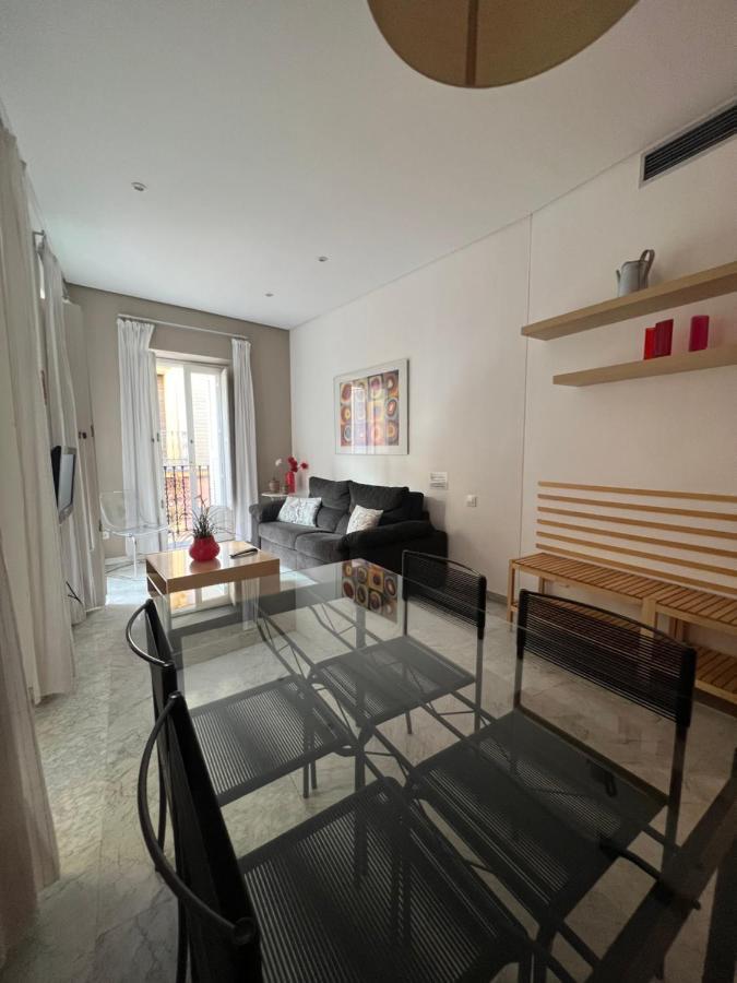 Iberflat Fabiola Apartment Seville Exterior photo